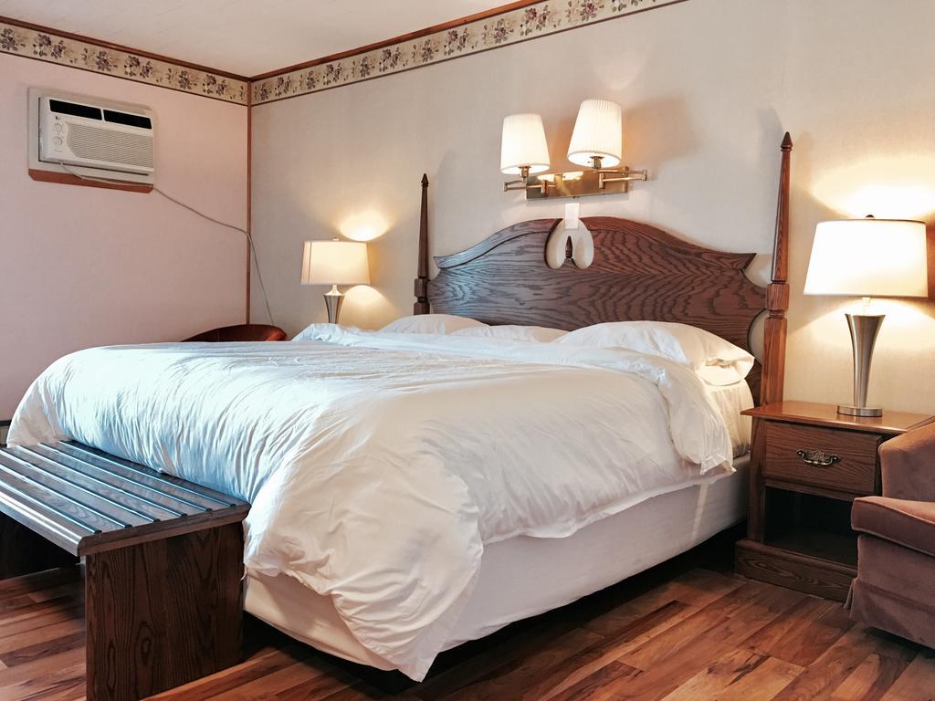 Laurie'S Inn Chéticamp Eksteriør bilde